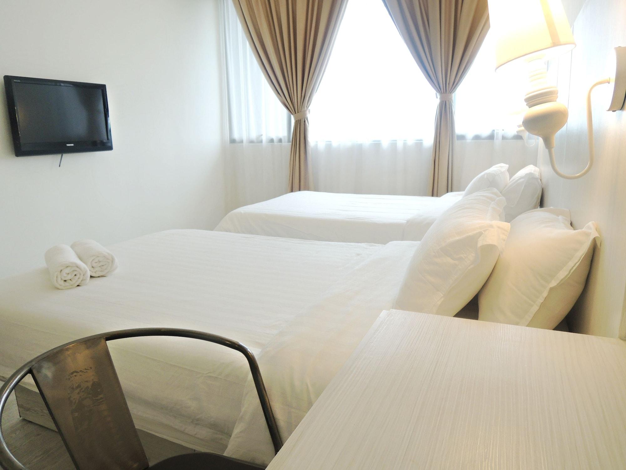 Creator Hotel Кулай Екстериор снимка